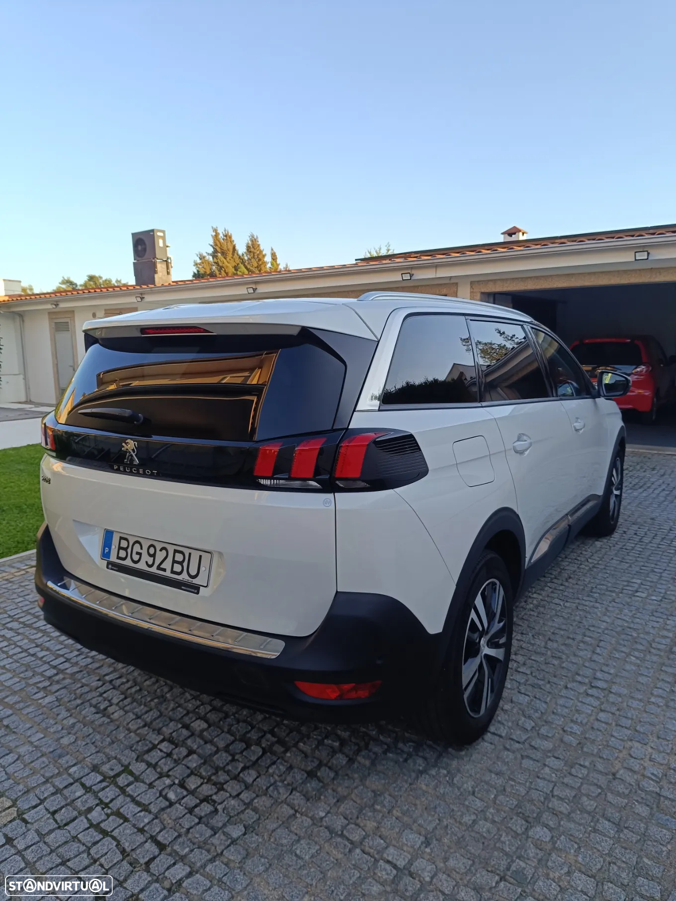 Peugeot 5008 1.5 BlueHDi Allure EAT8 - 7