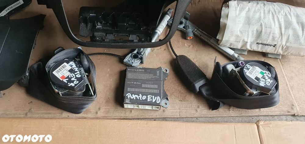 Moduł Sensor Airbag Poduszek Fiat Punto EVO 51838580 - 1