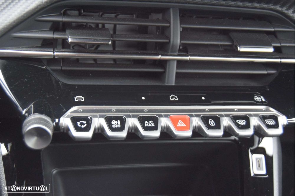 Peugeot 2008 1.2 PureTech Style - 22