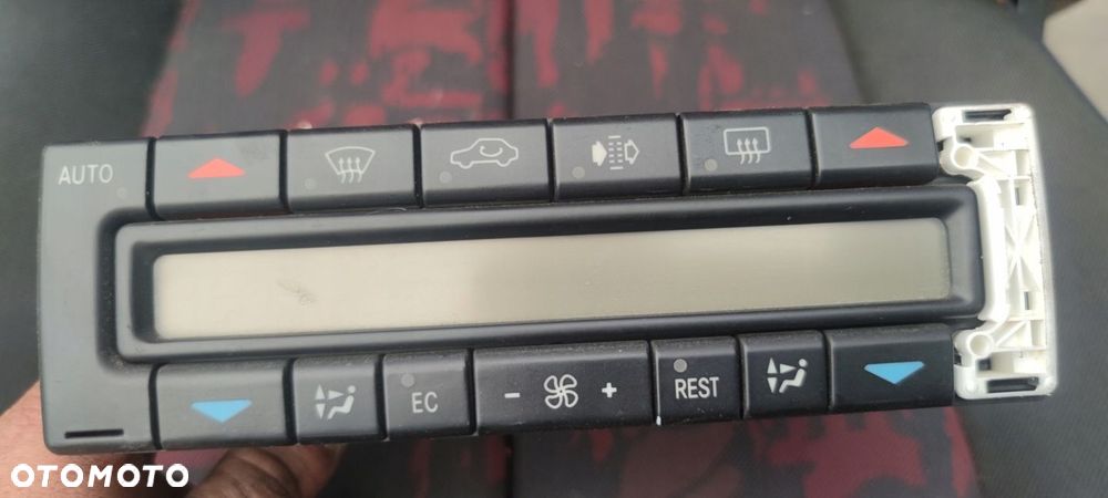 PANEL KLIMATYZACJI MERCEDES W210 2108302285 - 1