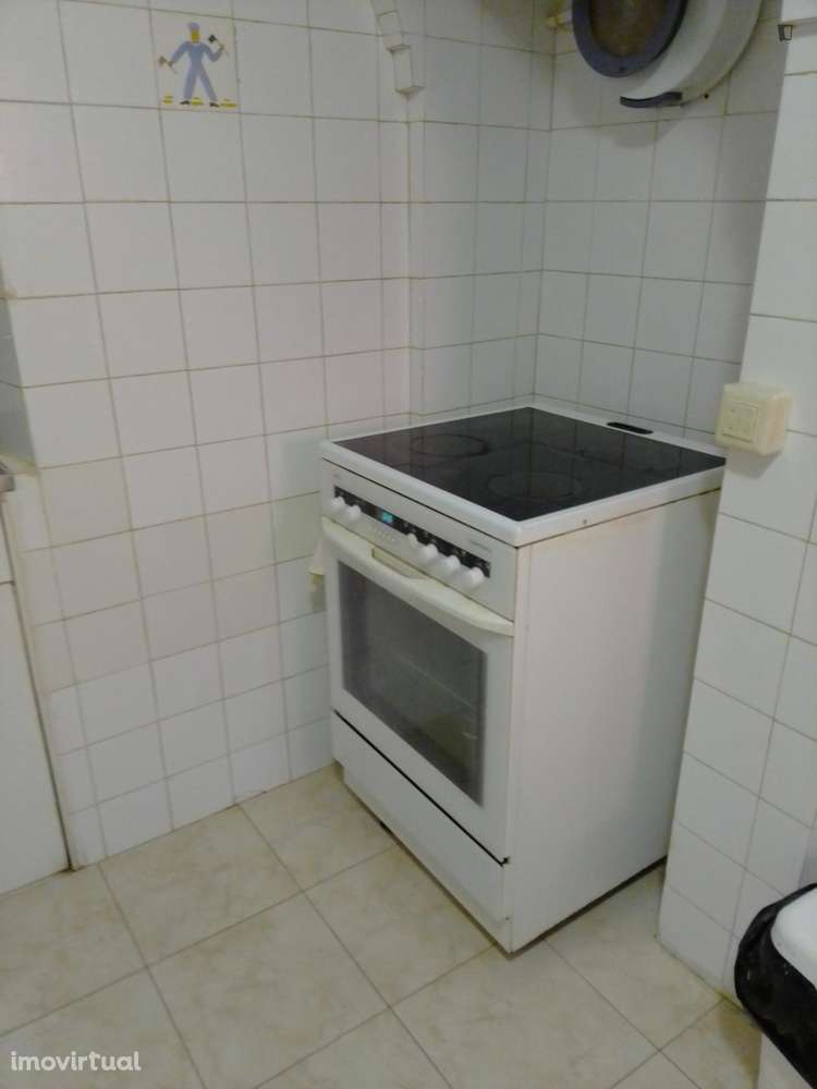 Quarto - localizado em Avenida da Liberdade Lisbon - Grande imagem: 5/13