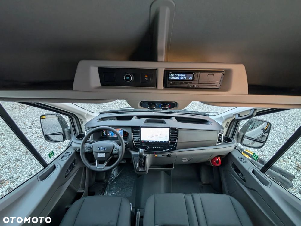 Ford Transit - 18
