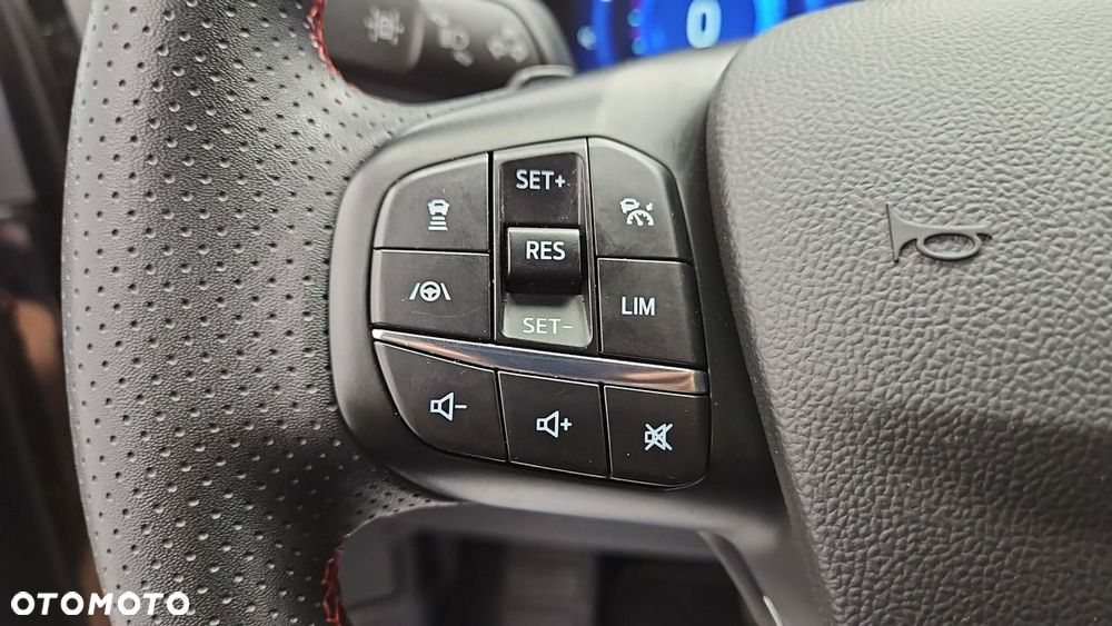 Ford Kuga 2.0 EcoBlue AWD ST-Line X - 17