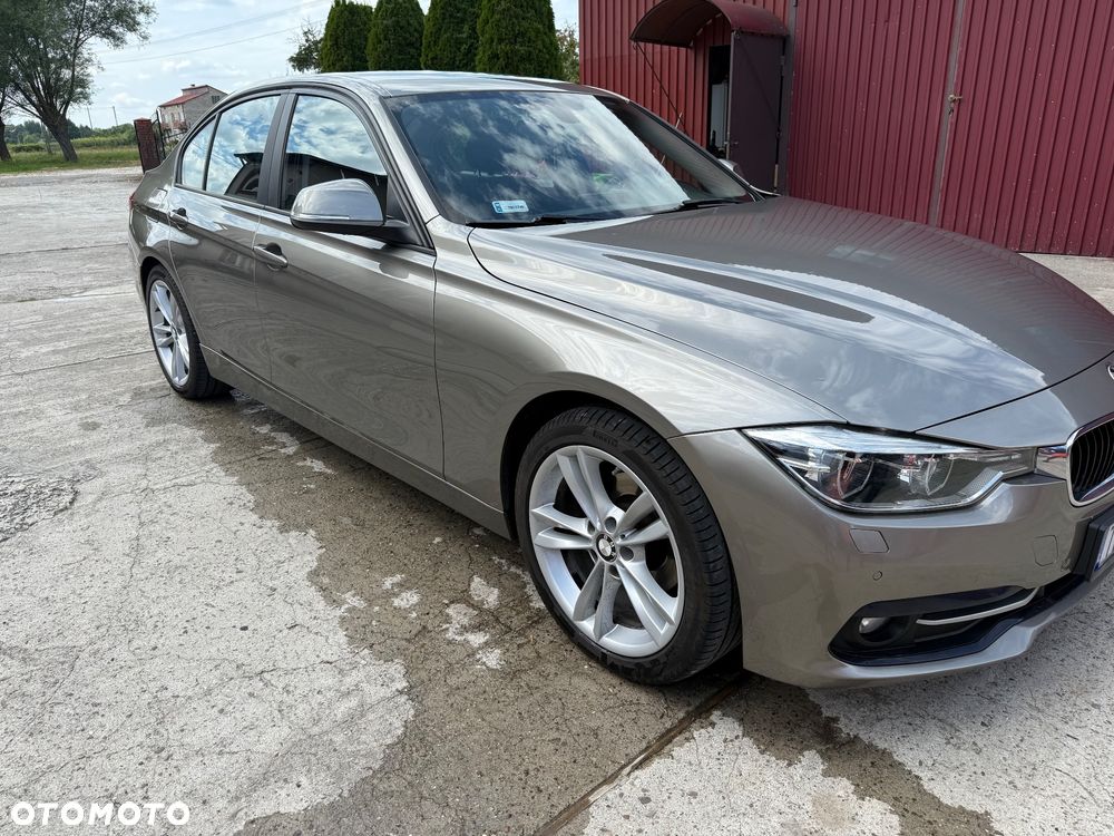 BMW Seria 3 320d Efficient Dynamics - 9