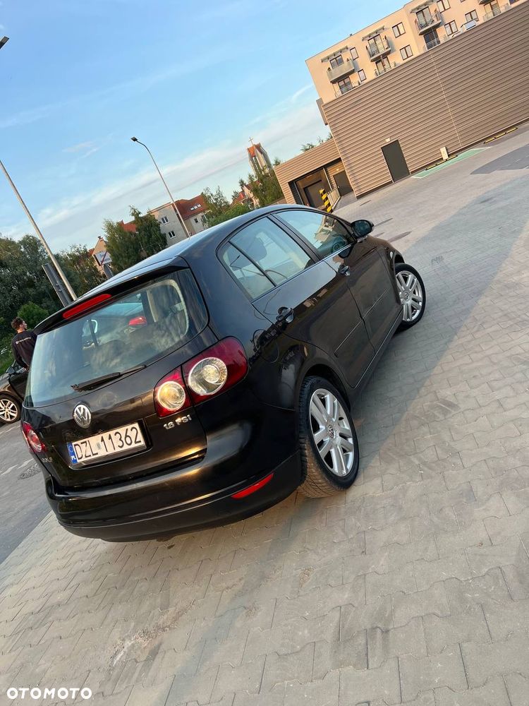 Volkswagen Golf - 9