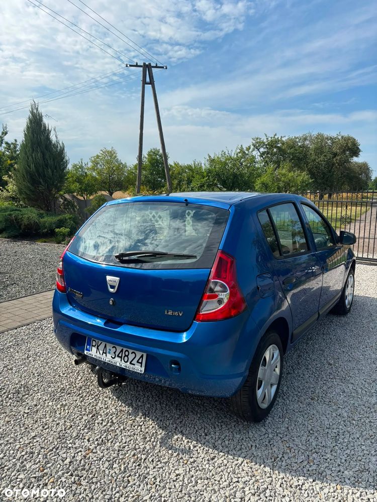 Dacia Sandero 1.6 Hi-Flex - 3