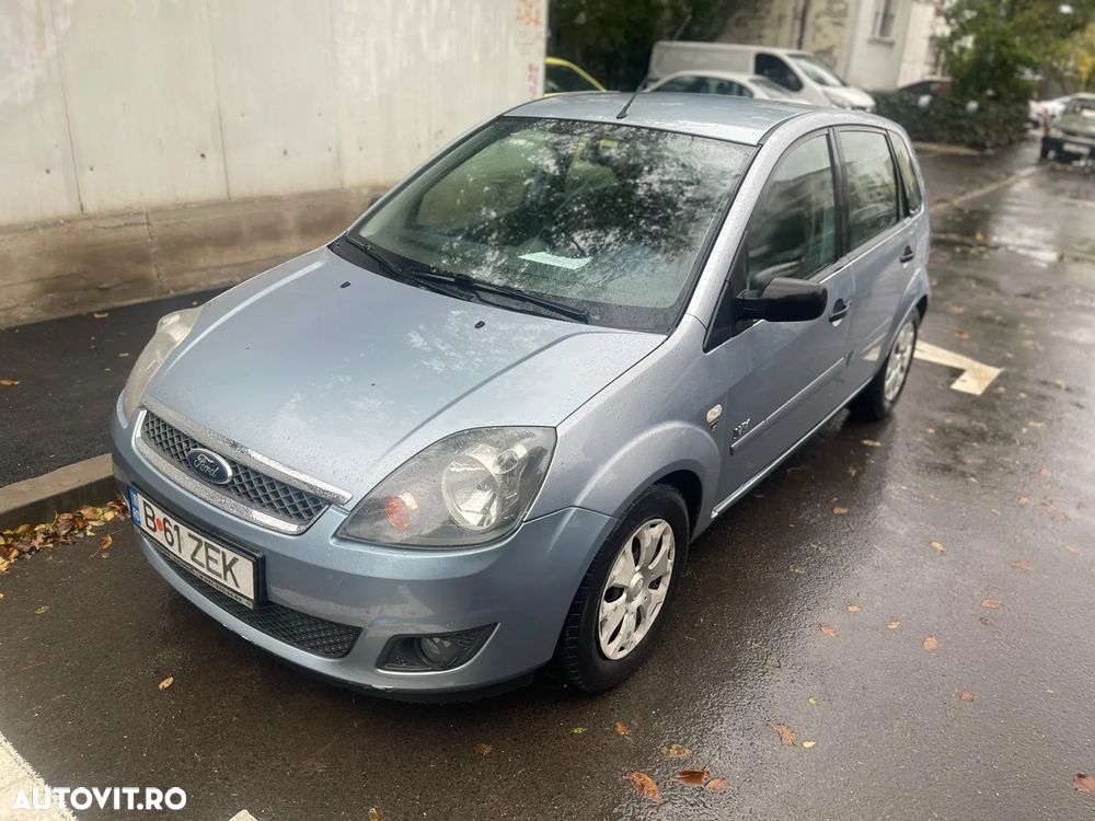 Ford Fiesta 1.3i Comfort - 1