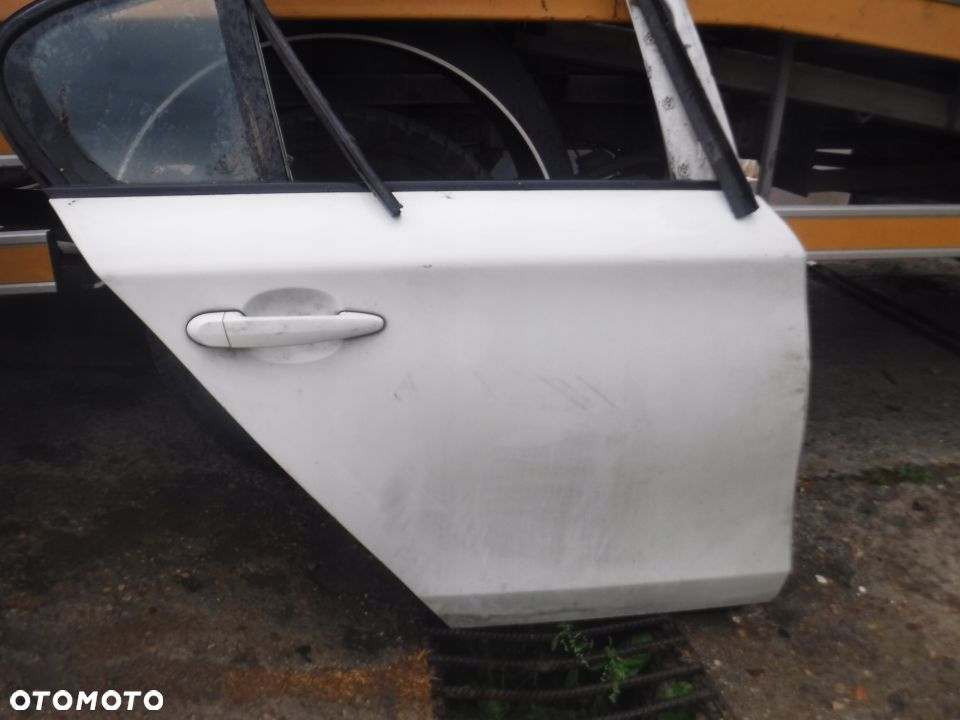 Bmw 1 E87 drzwi prawe tyl - 3