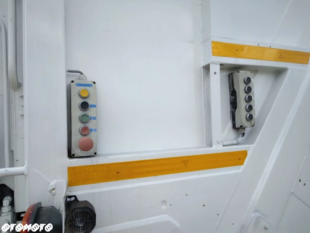 MAN TGM 18.250 4x4 Smieciarka resor - 11