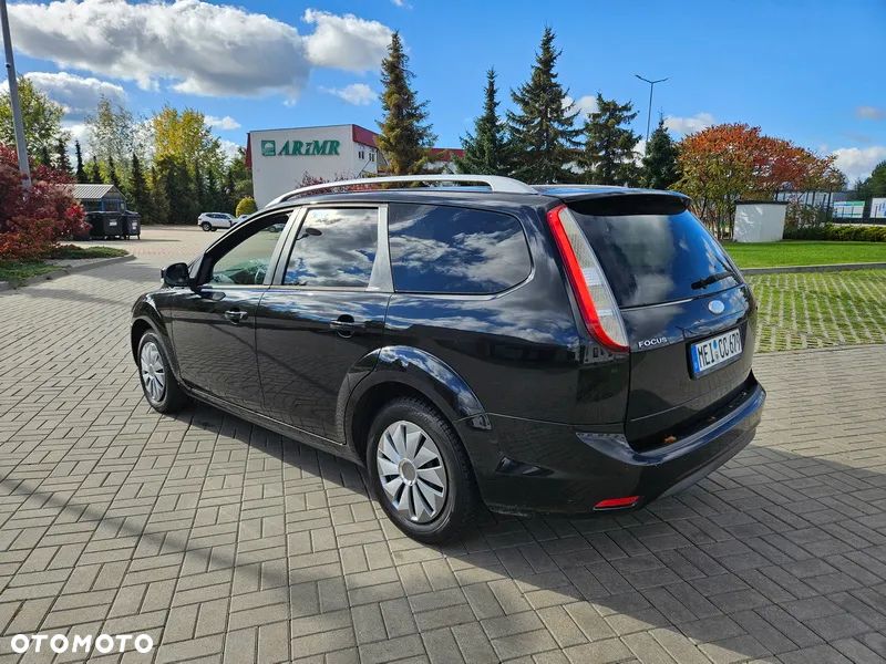 Ford Focus 1.8 FF Ambiente - 3