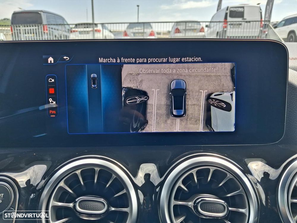 Mercedes-Benz EQA 250+ AMG Line - 17