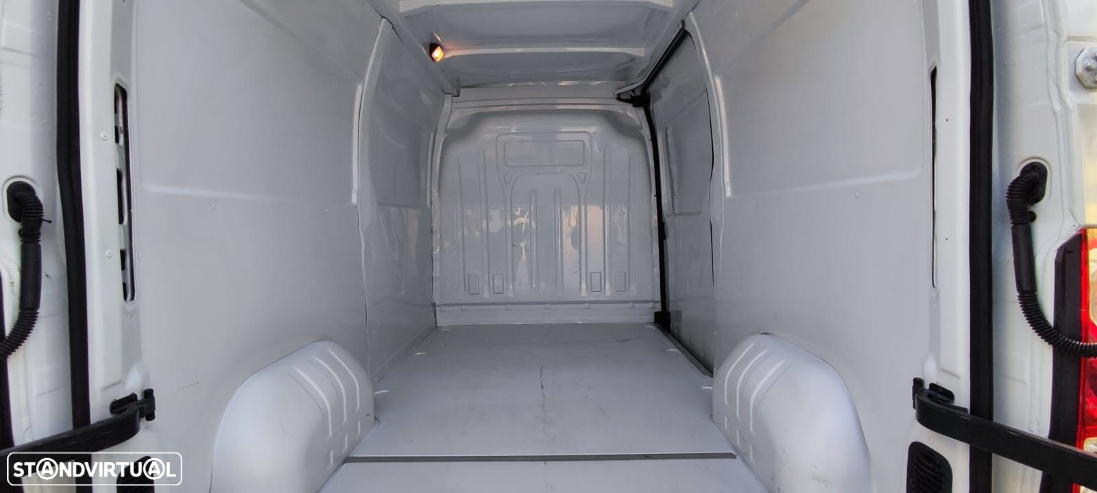 Renault master 2.3 dci fibrada - 5