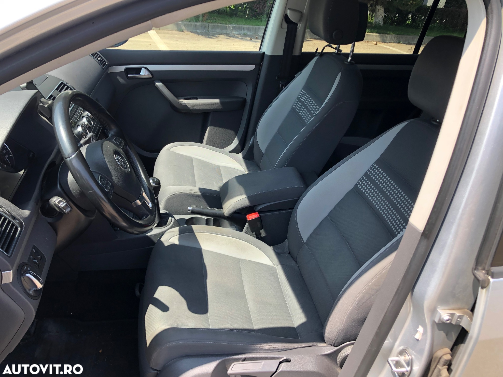 Volkswagen Touran 2.0 TDI DPF BlueMotion Technology Life - 7