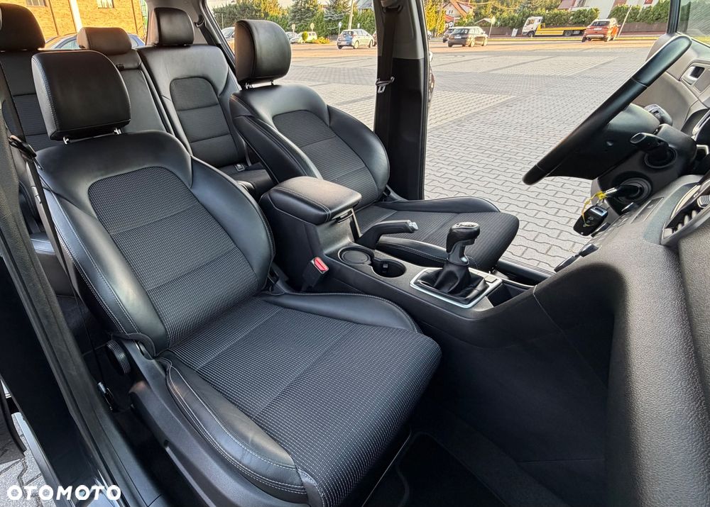 Kia Sportage 2,0 CRDI AWD Spirit - 23