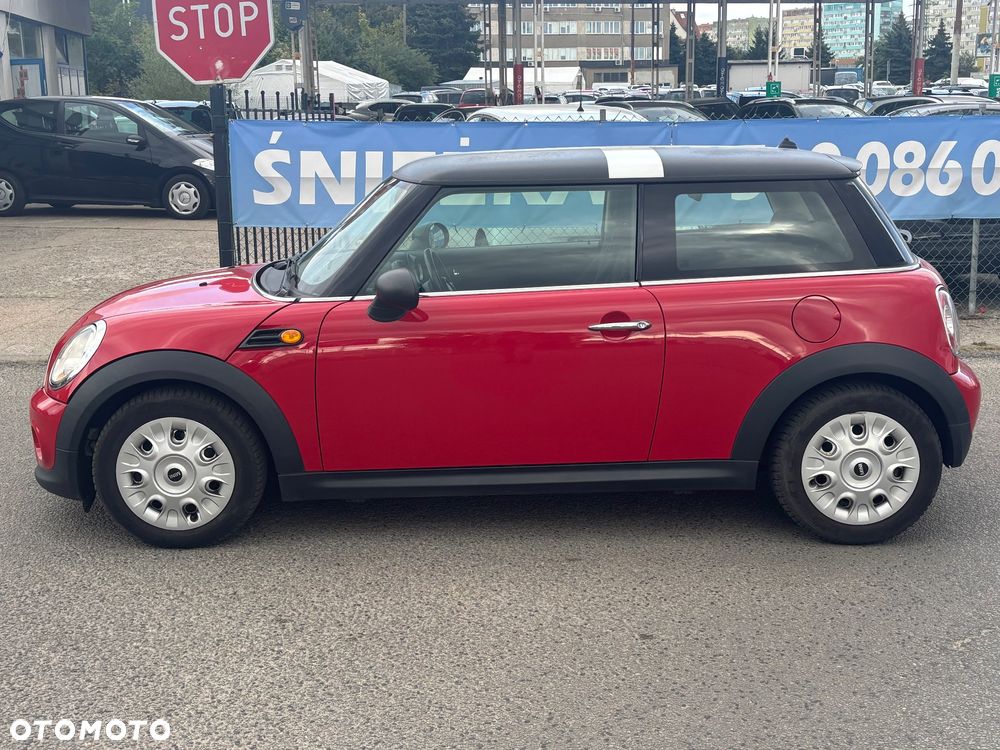 MINI ONE Standard - 10