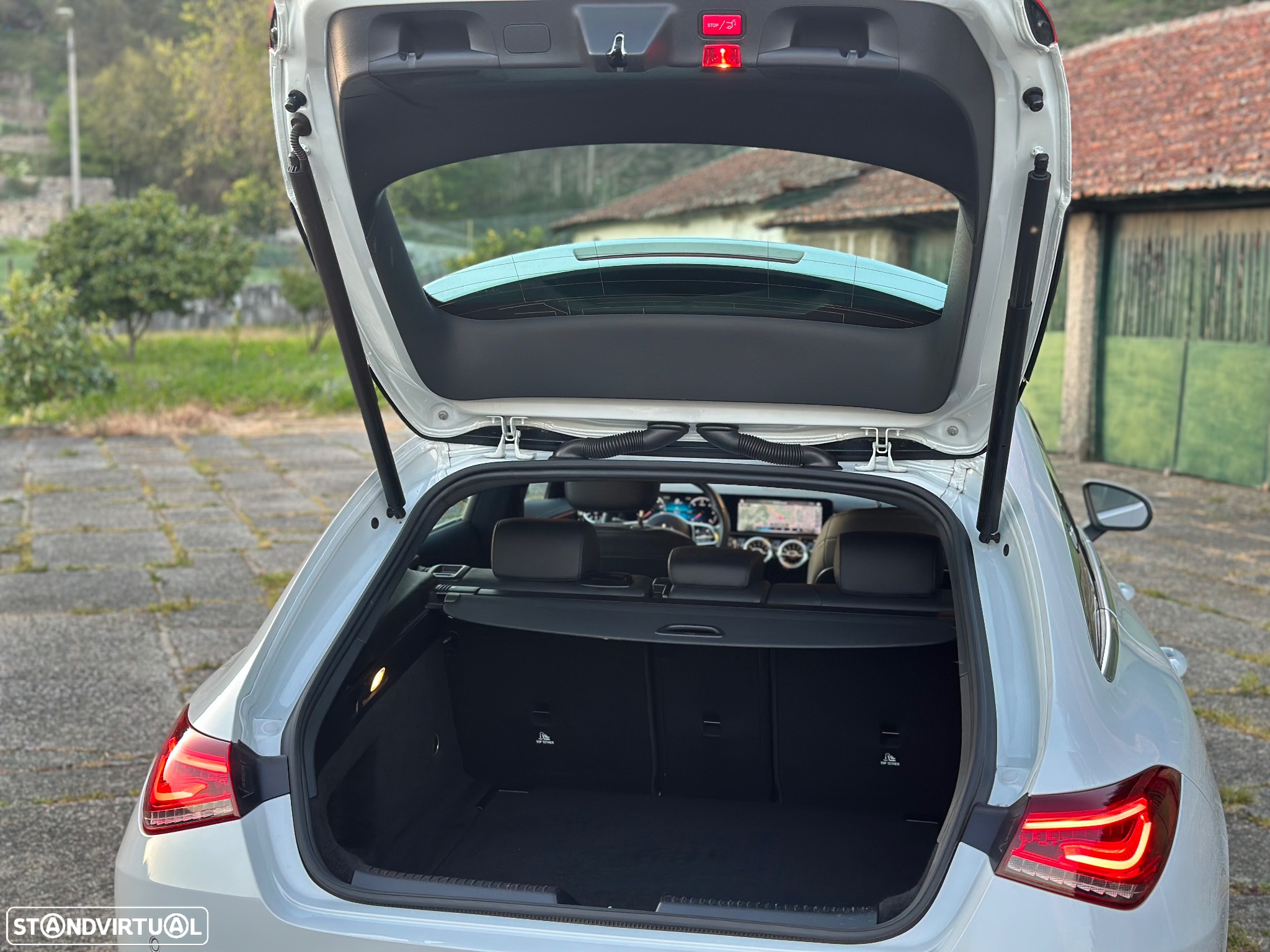 Mercedes-Benz CLA 180 d Shooting Brake Style Plus - 16