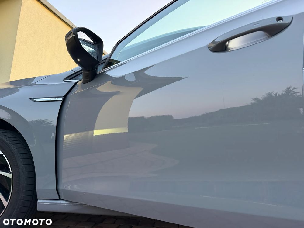 Volkswagen Golf 1.5 TSI EVO Style - 9