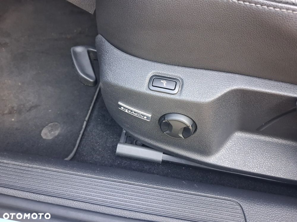 Volkswagen Golf - 13