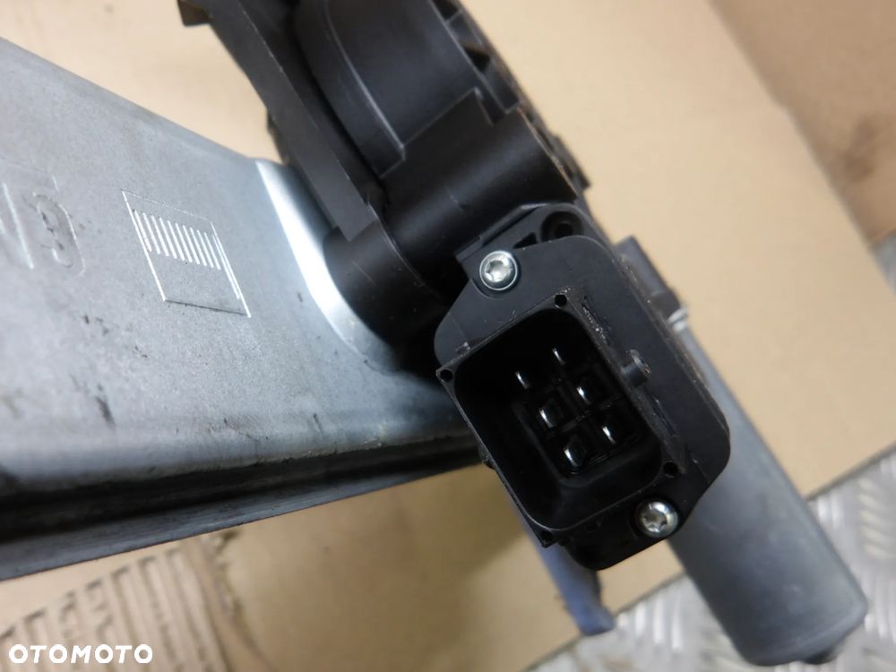 OPEL CORSA D 3D 06-10 PODNOŚNIK SZYB PRAWY LEWY PRZÓD 541613212 - 7