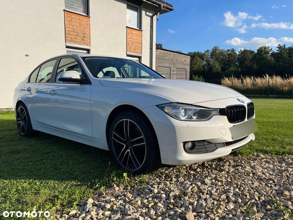BMW Seria 3 316d - 4