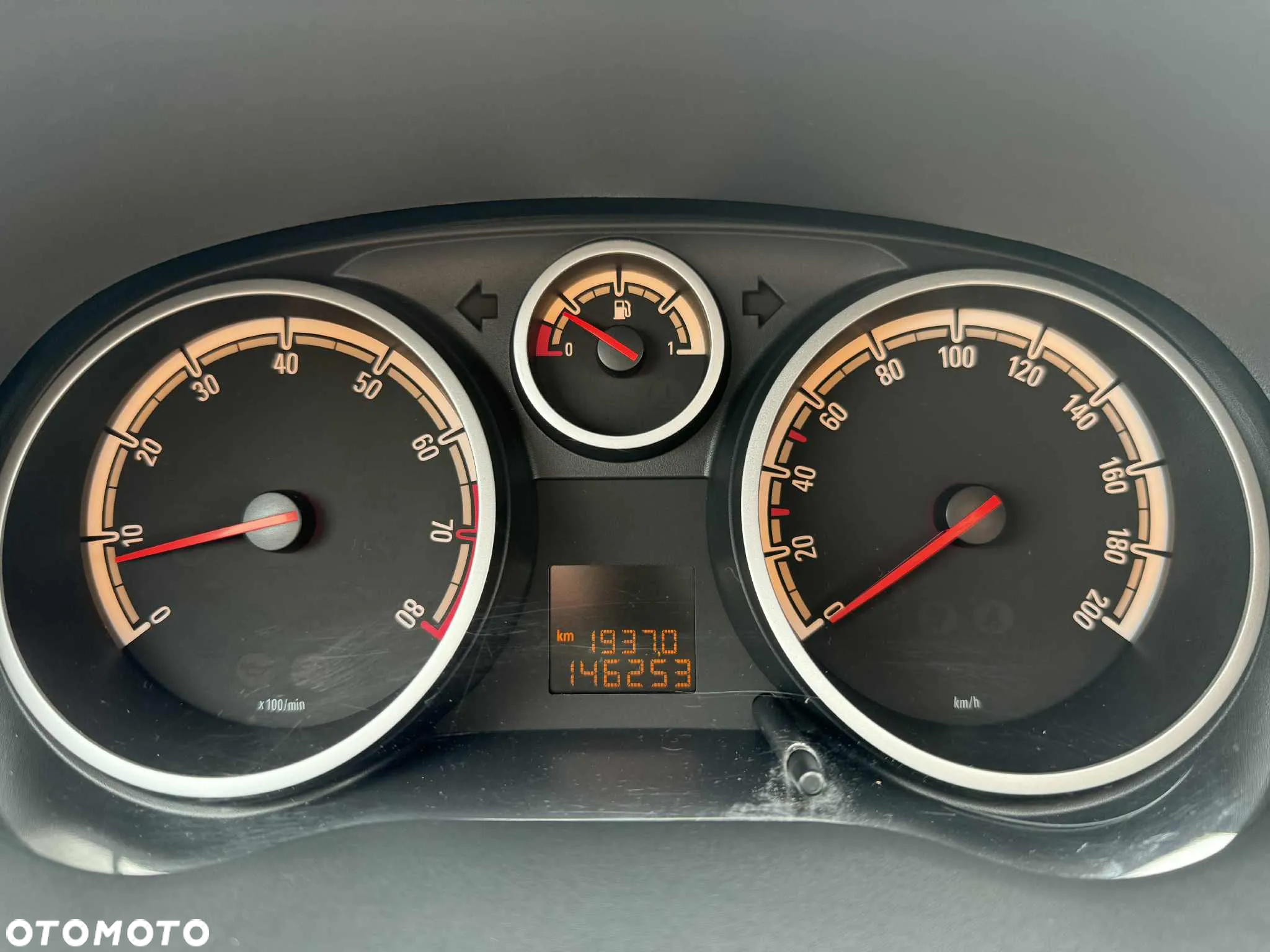 Opel Corsa 1.4 16V Graphite - 6