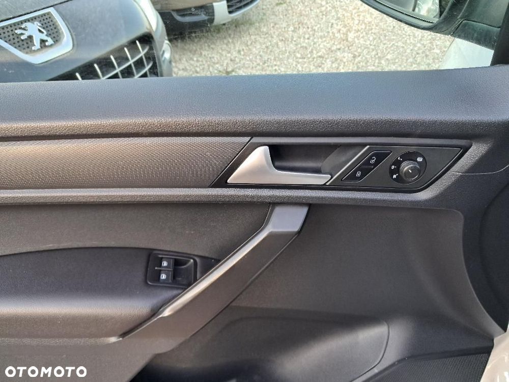 Volkswagen Caddy - 26