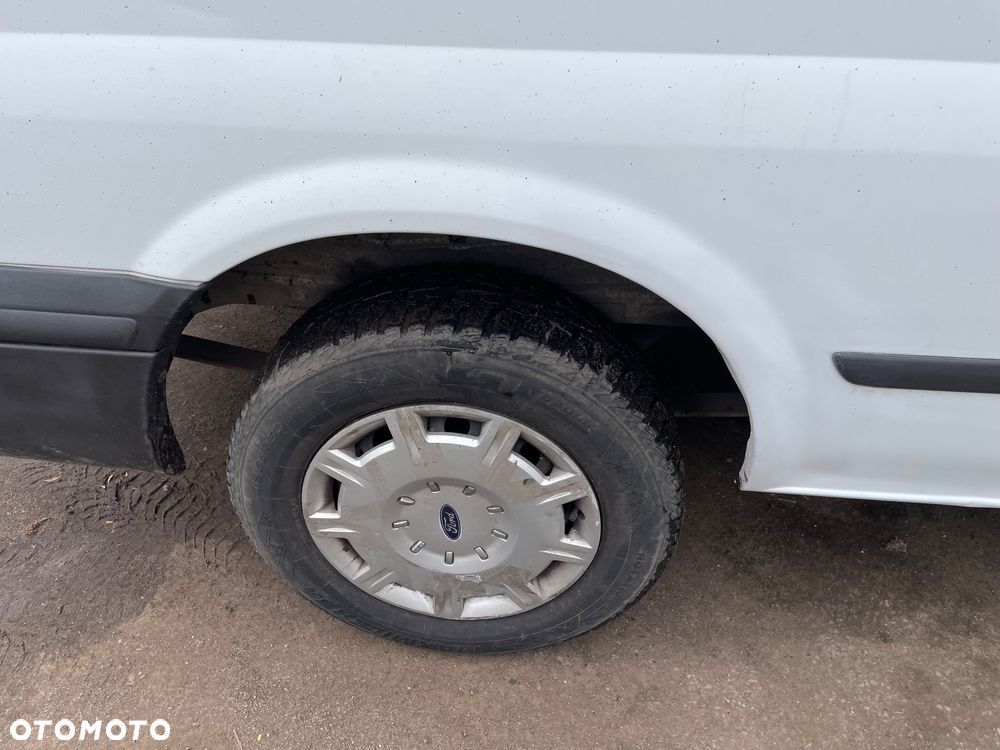 Ford Transit - 10