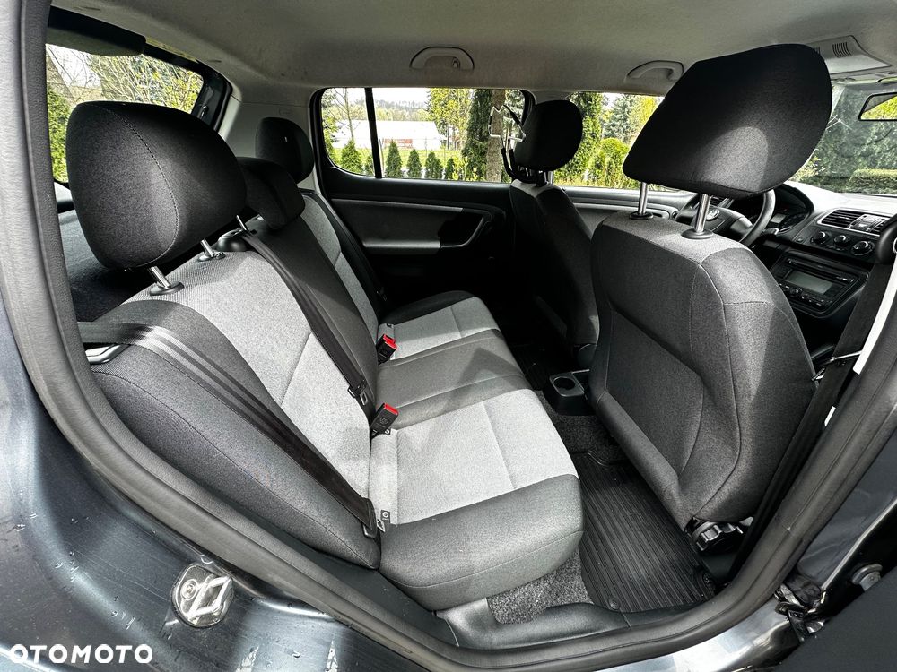 Skoda Fabia - 13
