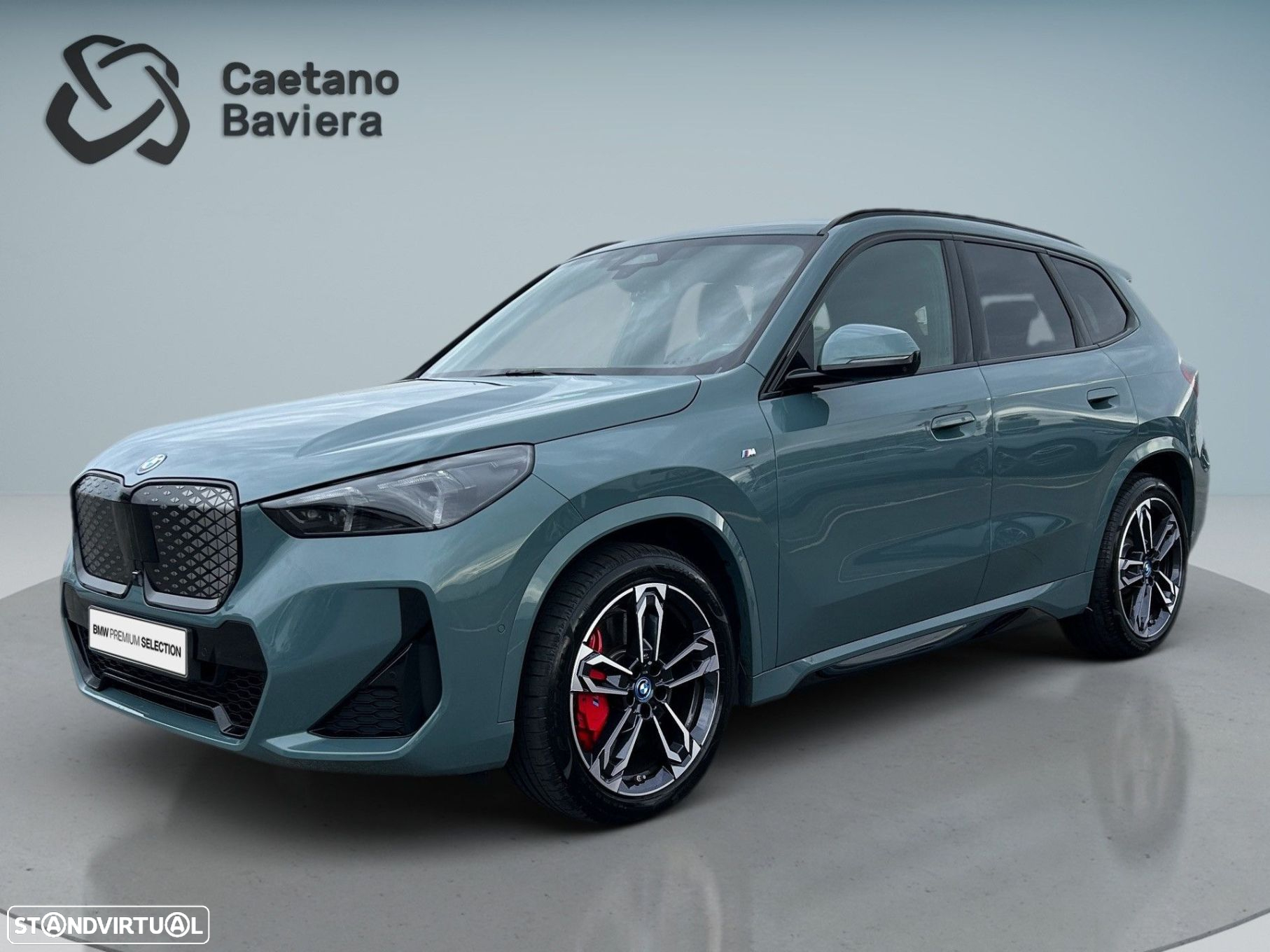 BMW iX1 eDrive20 Pack Desportivo M - 8