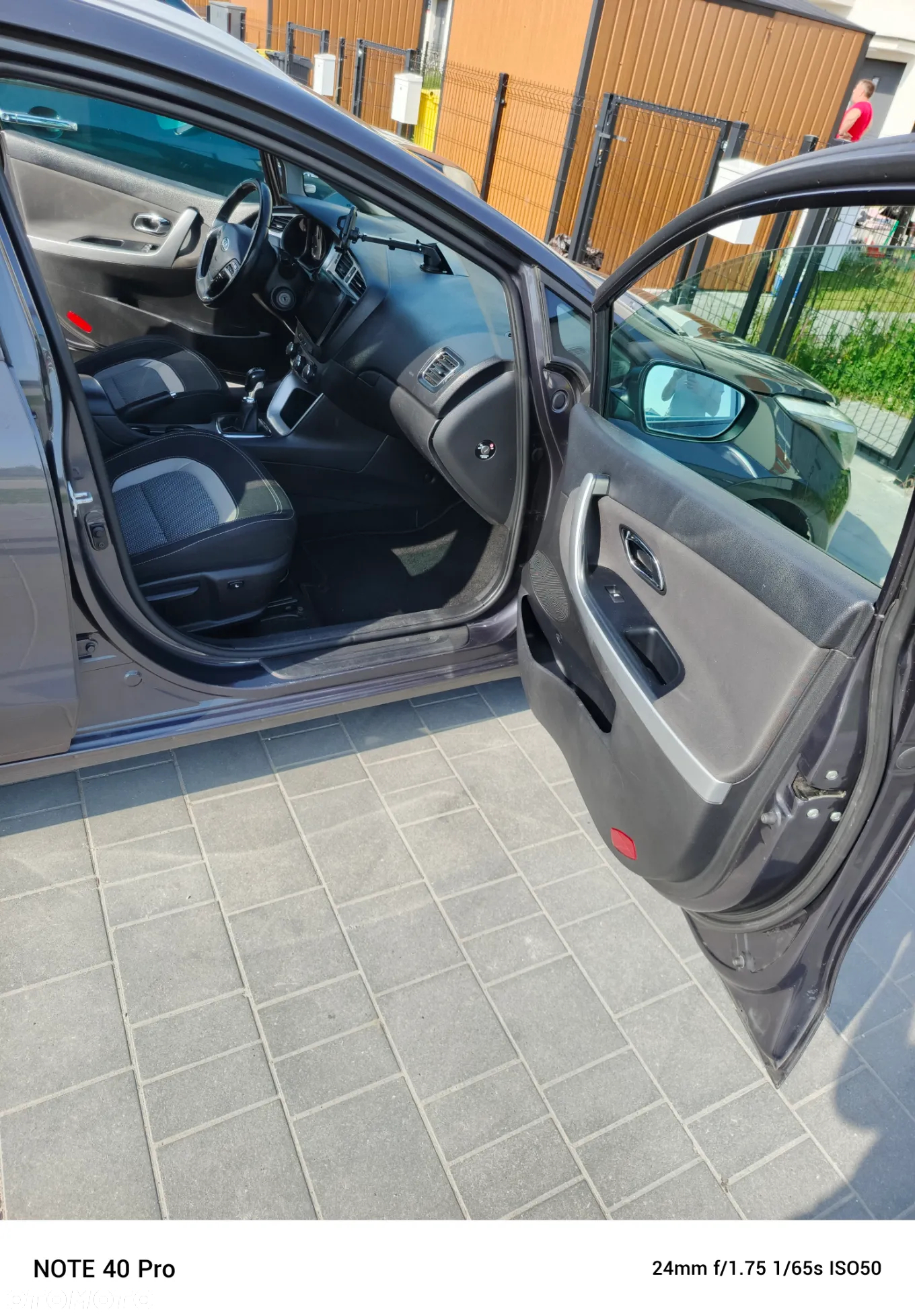 Kia Ceed - 8