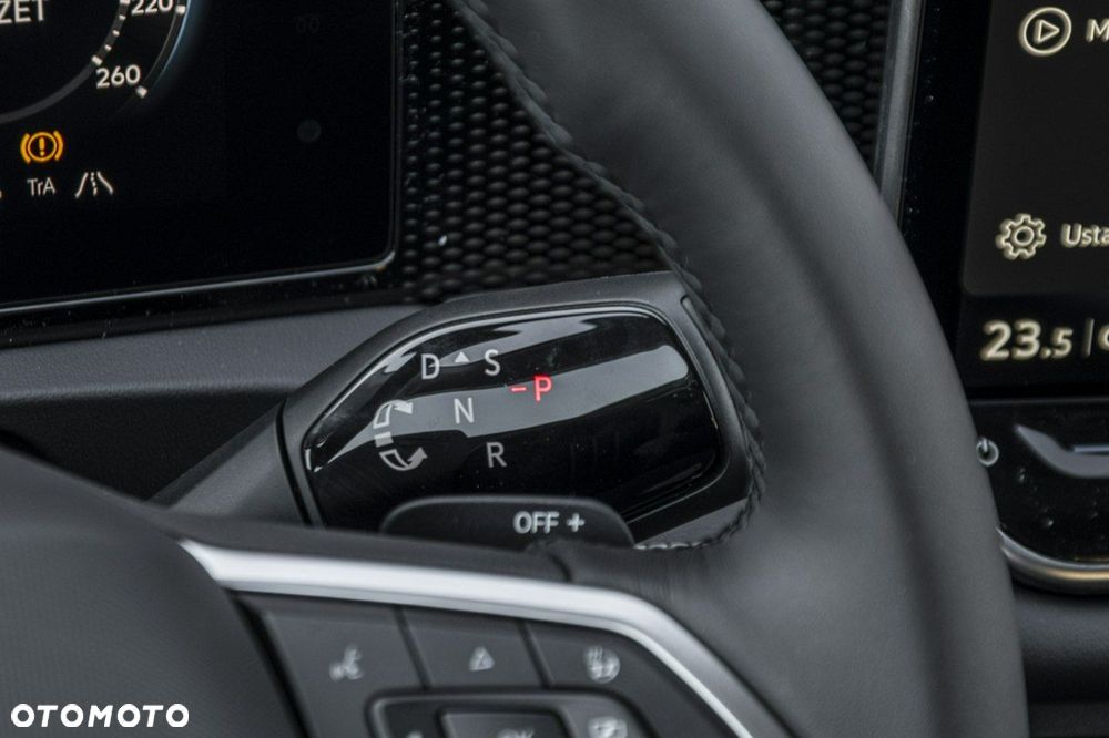 Volkswagen Tiguan - 19