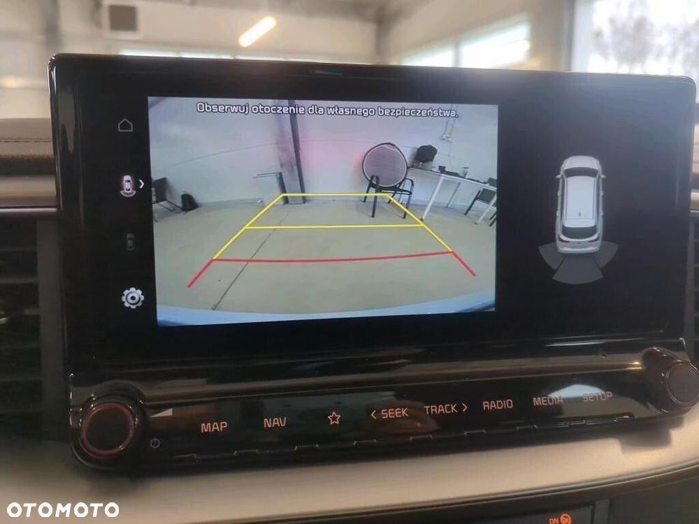 Kia Ceed - 11