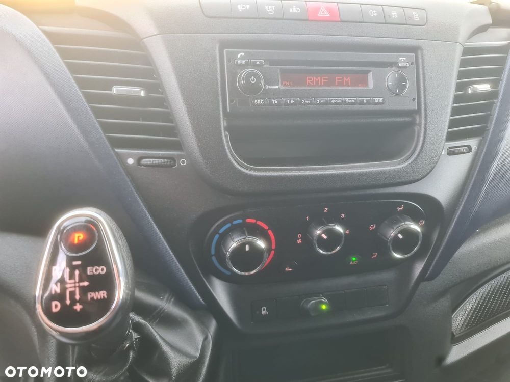 Iveco DAILY 35C14 - 22
