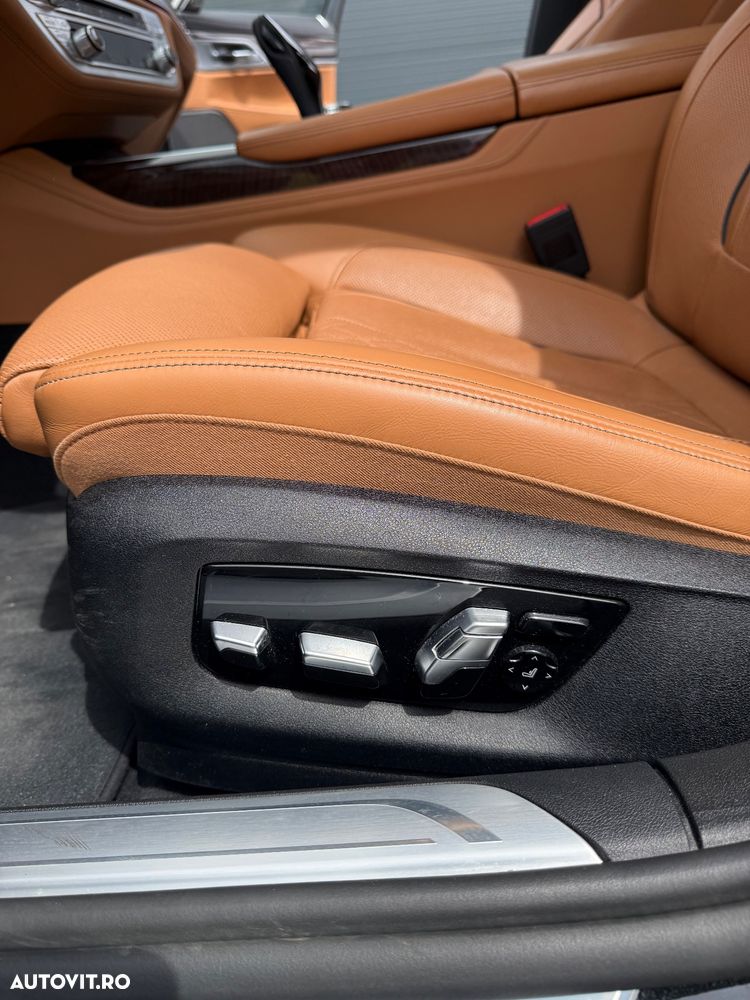 BMW Seria 7 745Le xDrive - 15