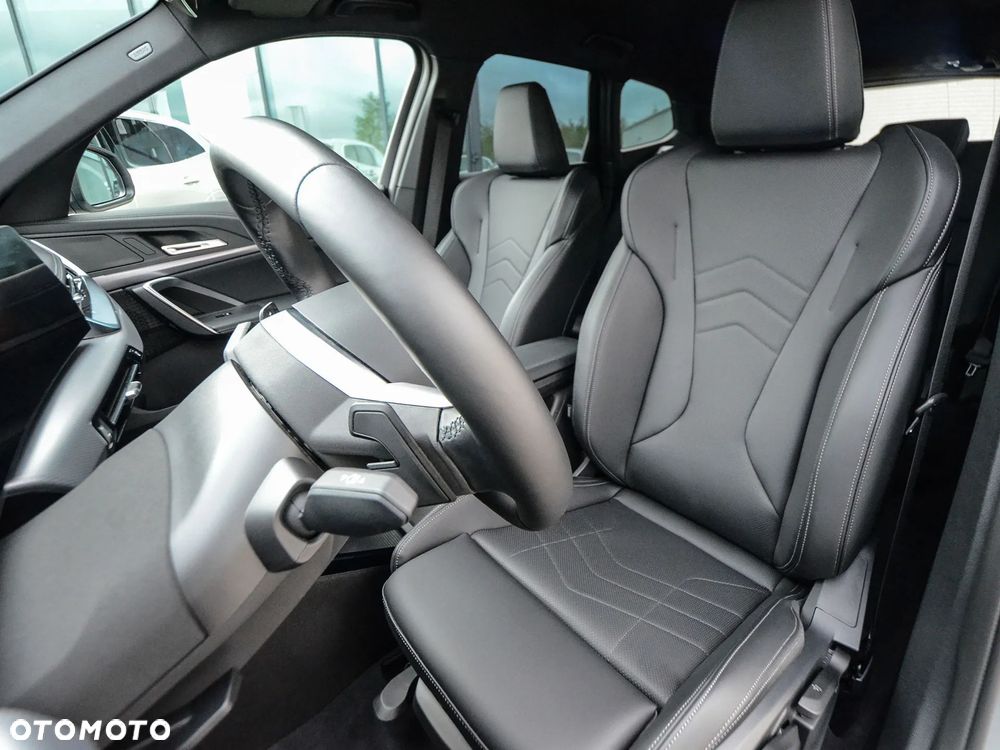 BMW X1 sDrive20i - 31