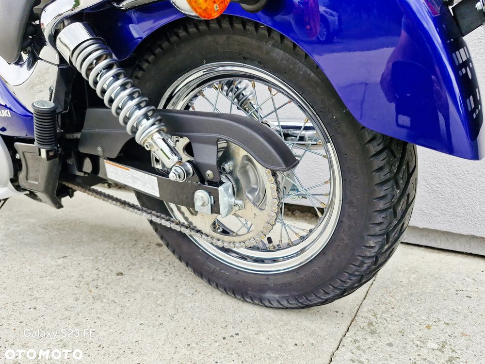 Suzuki Intruder - 16