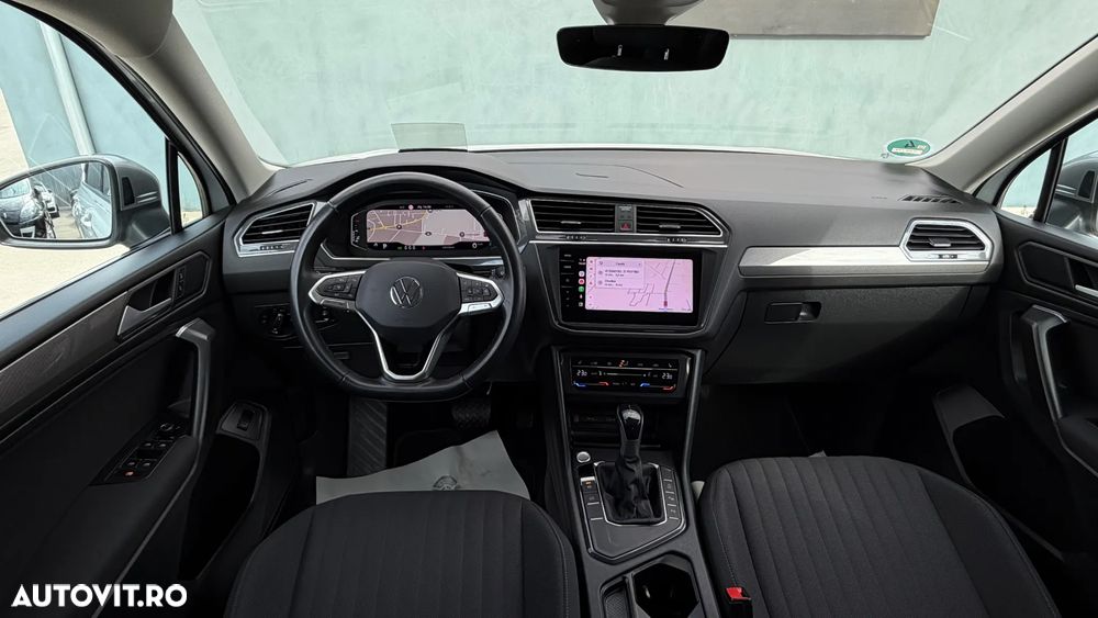 Volkswagen Tiguan - 4