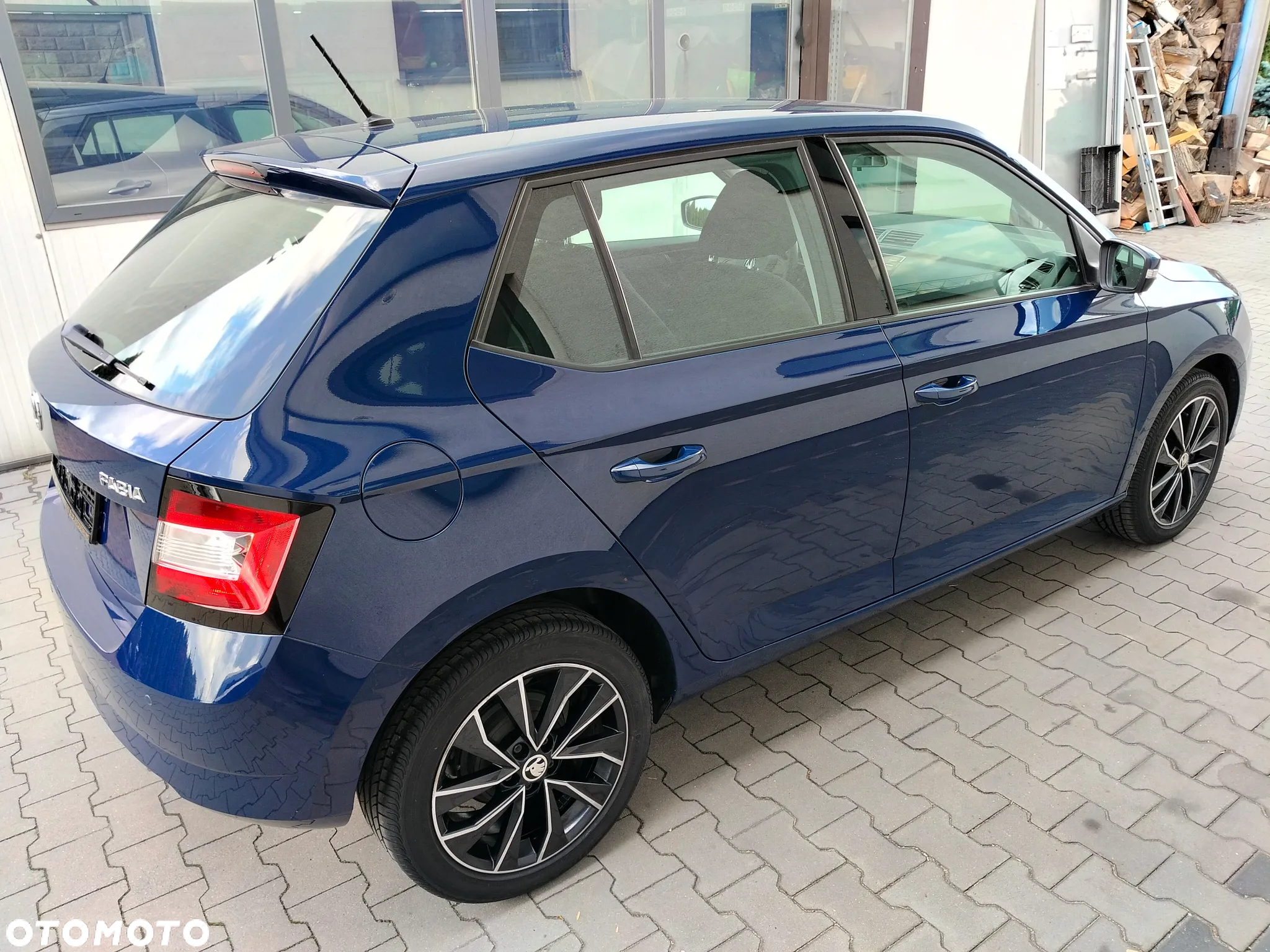 Skoda Fabia 1.0 MPI Ambition - 2