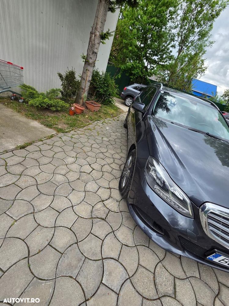 Mercedes-Benz E 200 CDI - 3