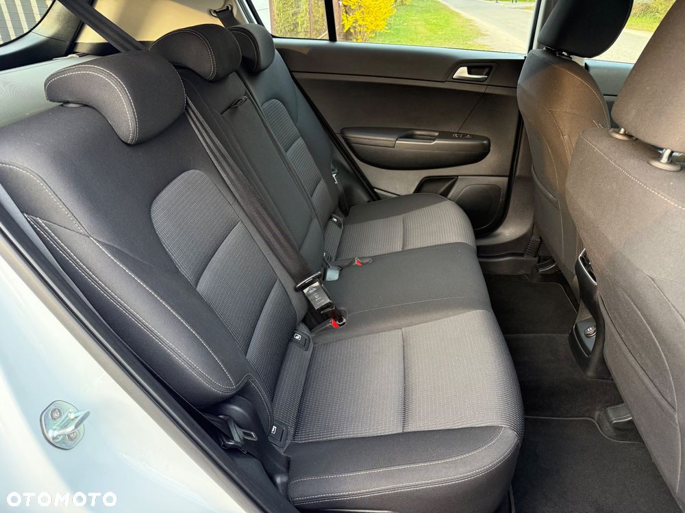 Kia Sportage 1.6 CRDI 2WD SPIRIT - 13