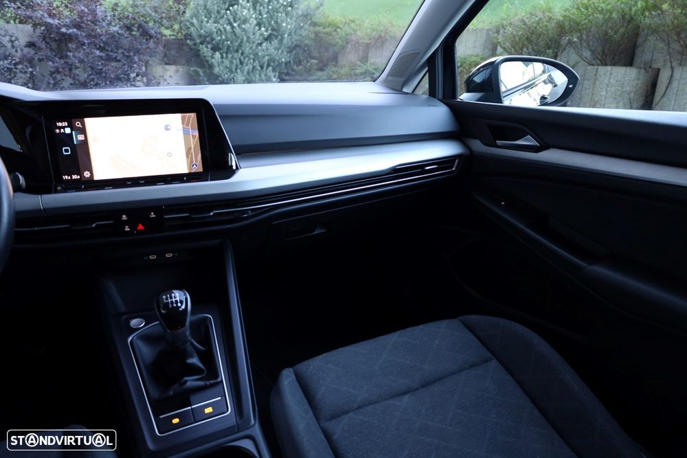 VW Golf 1.0 TSI Life - 14