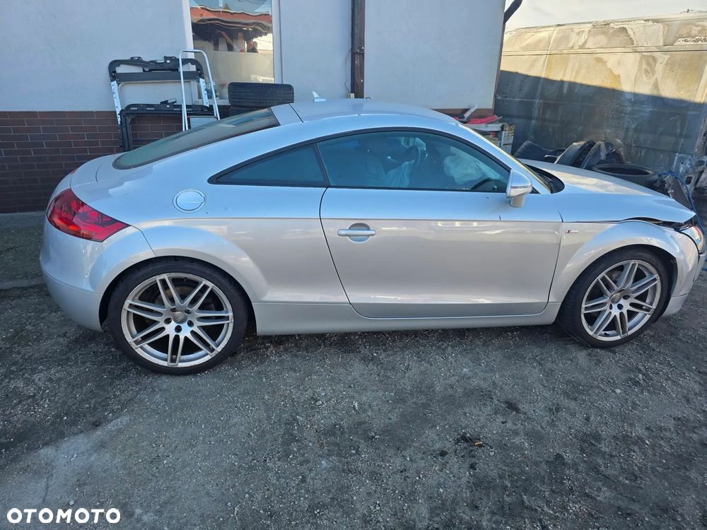 Audi TT Coupé