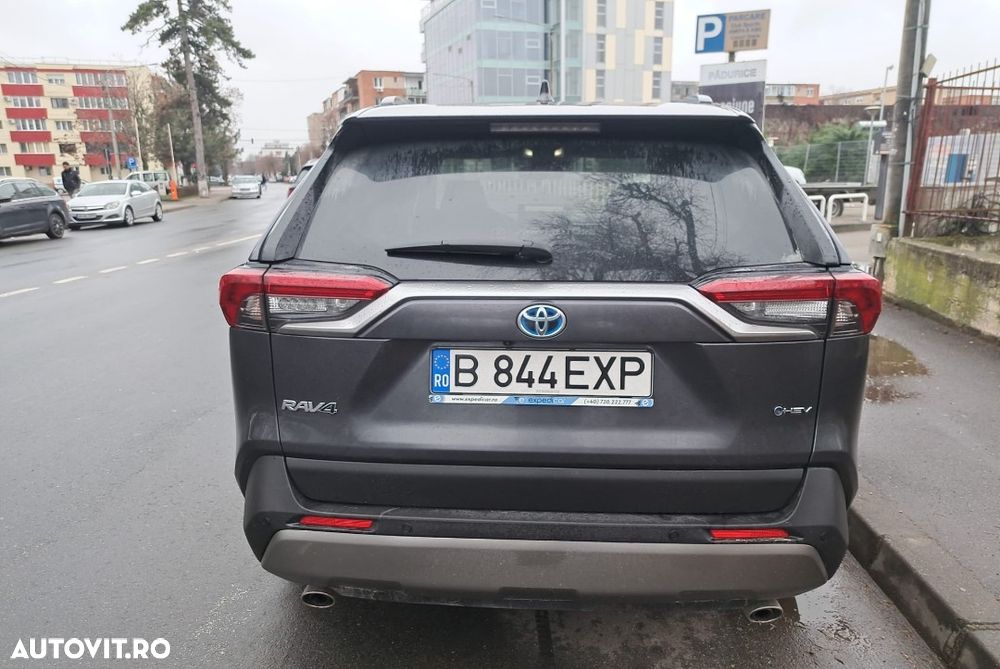 TOYOTA RAV4 2024 — imagine 6