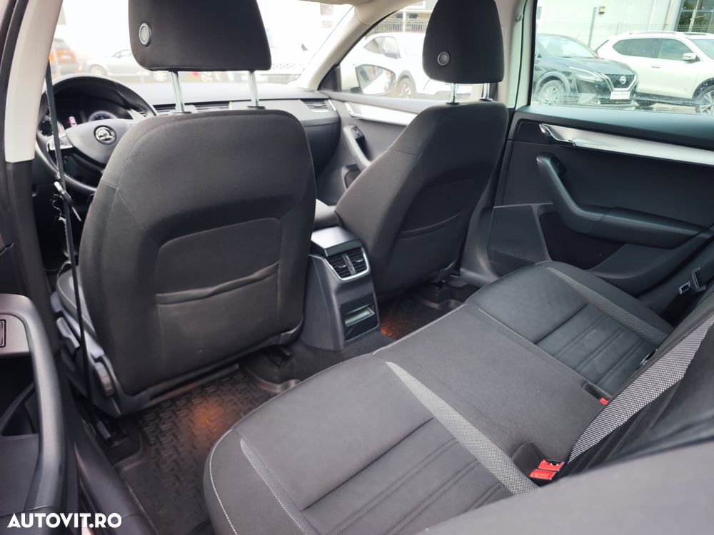 Skoda Octavia 2.0 TDI Ambition - 13