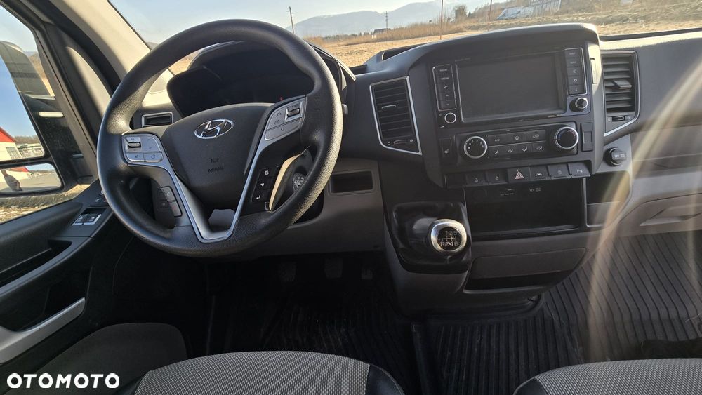 Hyundai H350 - 9