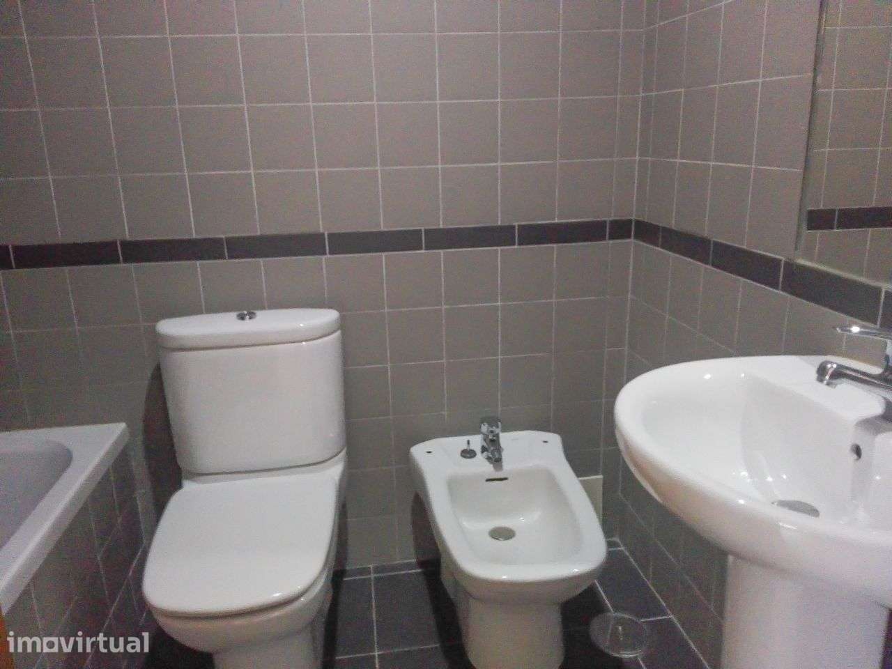 Apartamento T0 em Coimbra (Baixa) - Grande imagem: 4/6