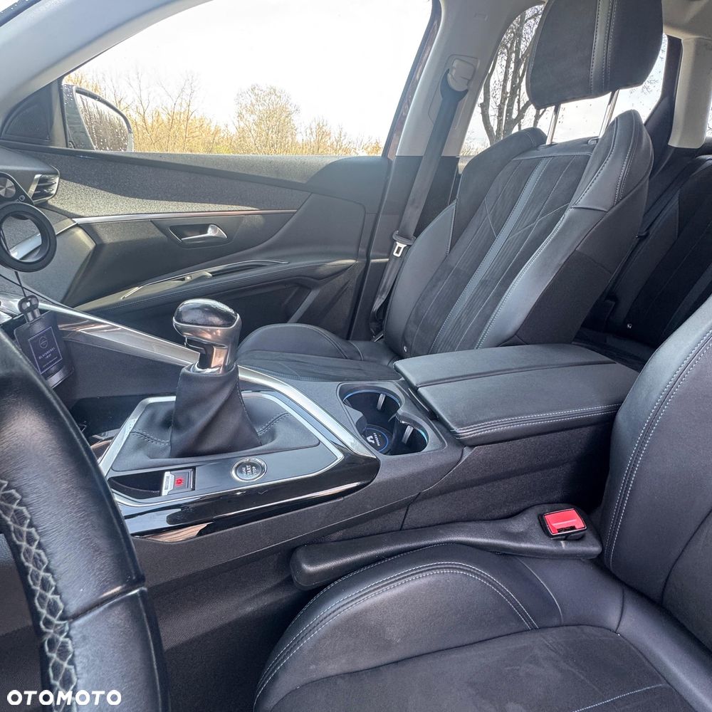 Peugeot 3008 - 13