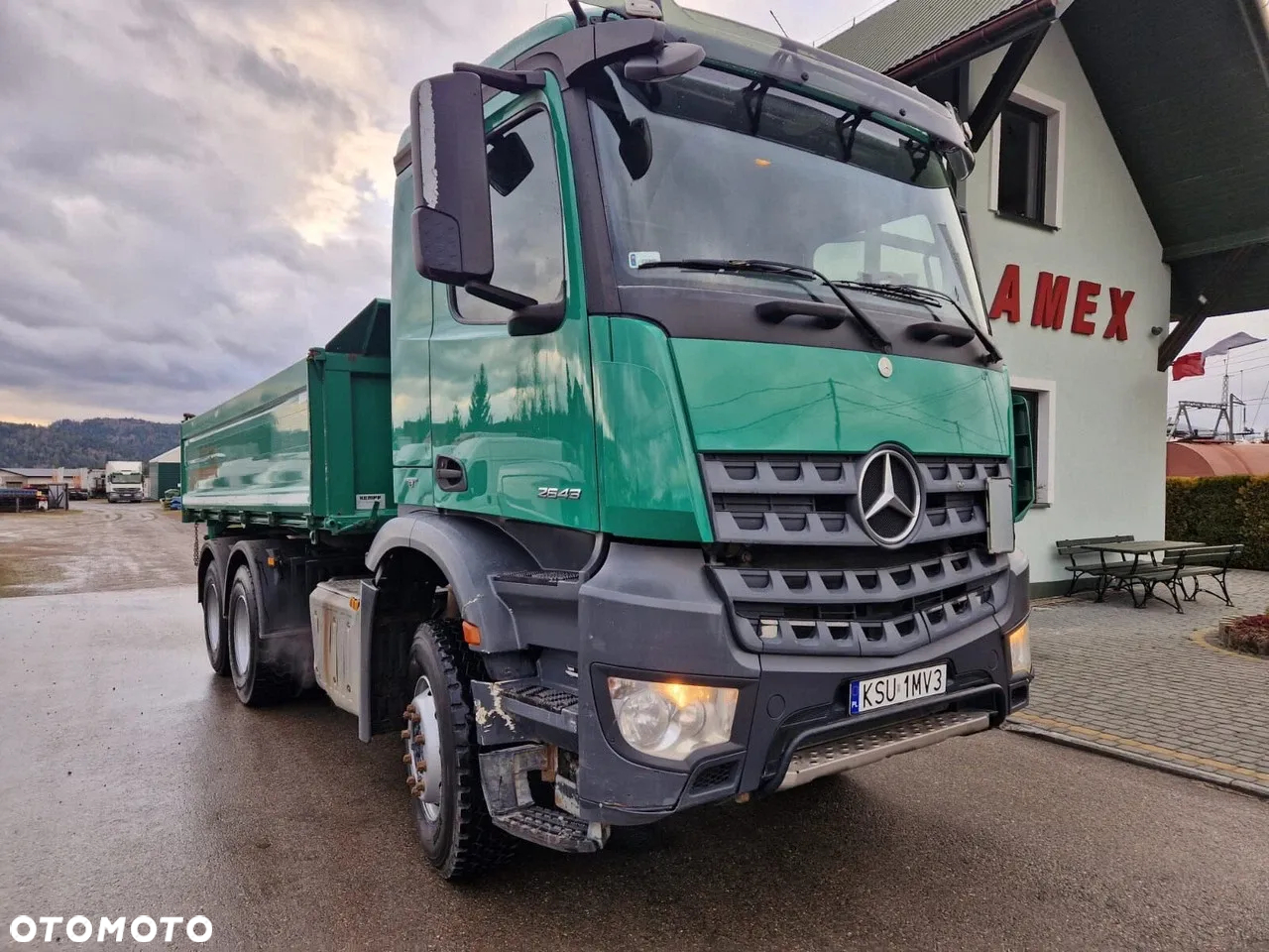 Mercedes-Benz AROCS - 9