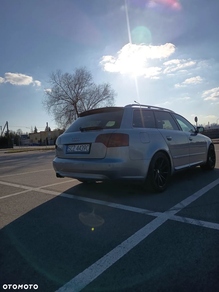 Audi A4 Avant 2.0 TDI - 9