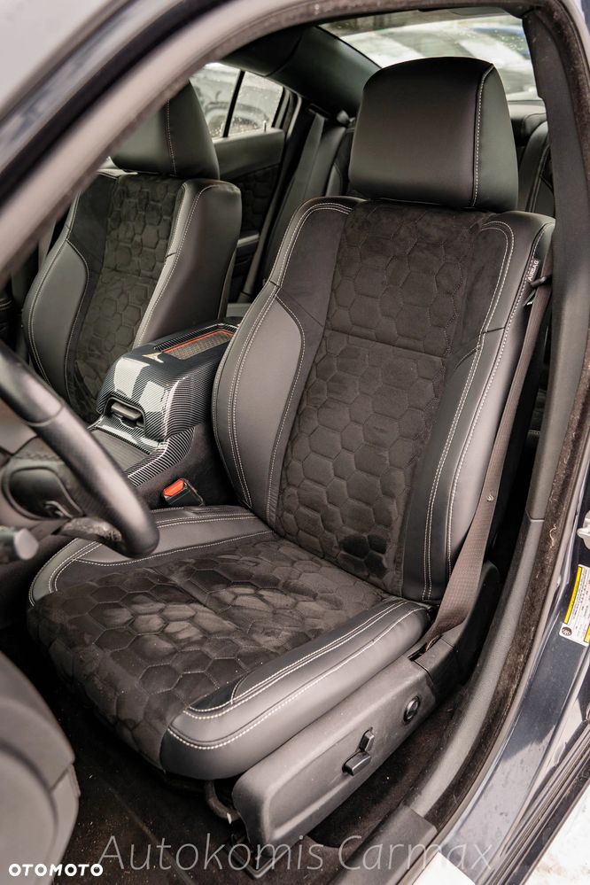 Dodge Charger Automatik Rally - 15